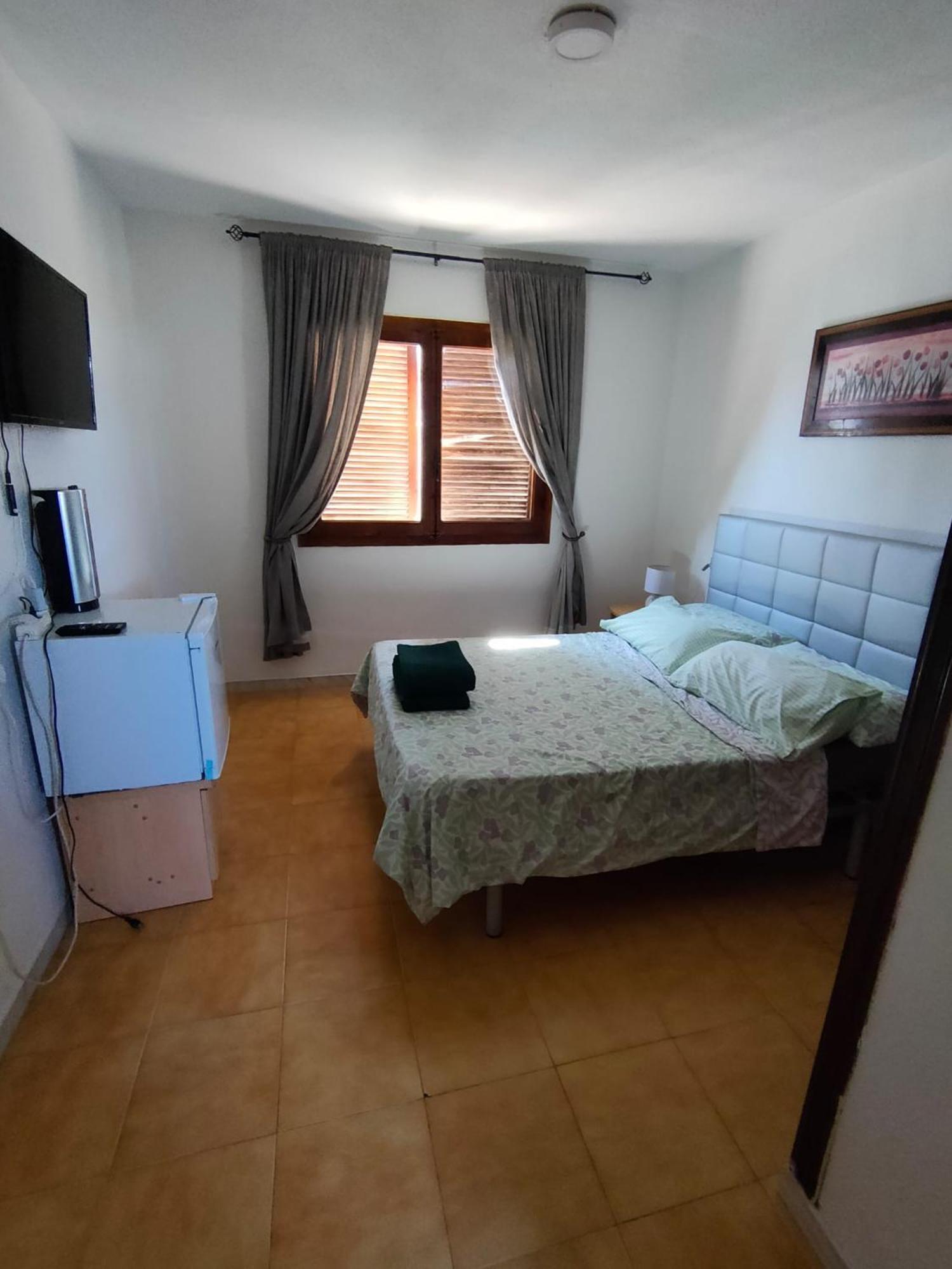 Apartment Los Locos Beach With Balcony And Wi-Fi تورّيفيِخا المظهر الخارجي الصورة